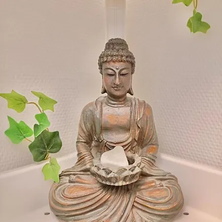 Vue Imprenable - Calme & Equipe Avec Parking Prive Appartement